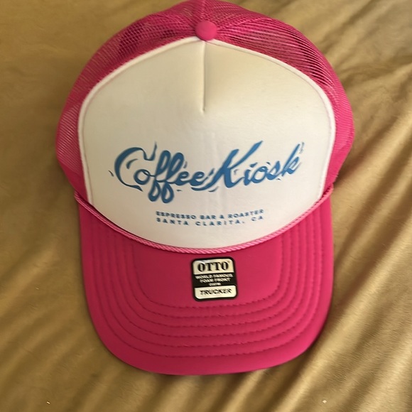 CoffeeShop Accessories - Coffee Kiosk cap